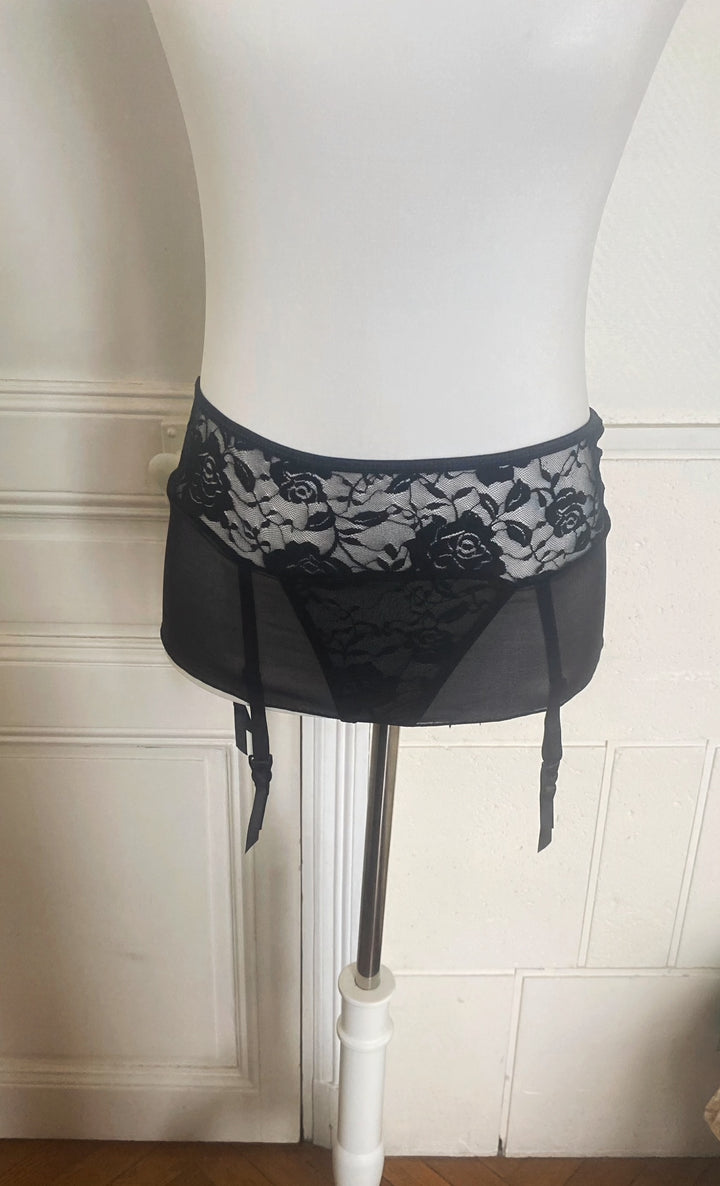 Solid Lace Mini Garter Skirt with Thong Solid Lace Mini Garter Skirt with Thong